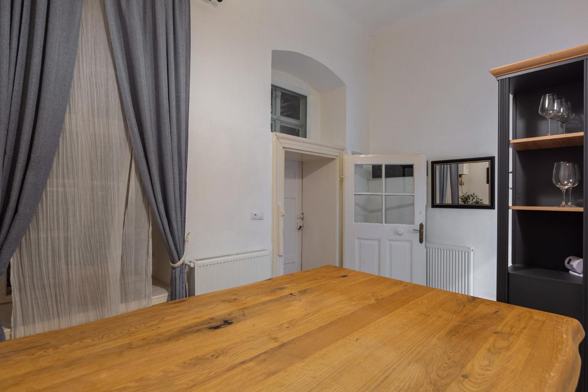 St Andrew'S Apartments Sibiu Ngoại thất bức ảnh